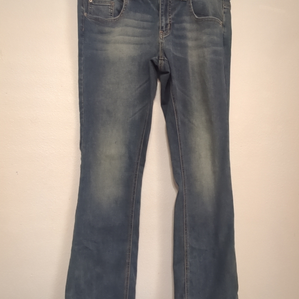 URBAN OUTFITTERS BDG Women's Y2K Belted Low Rise Jeans
